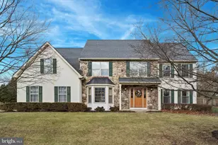 14 Villa Dr, Ambler, PA 19002 - Photo 2