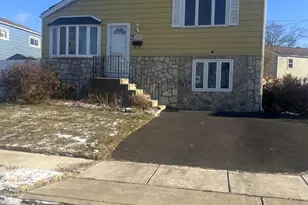 2827 Galloway Ave, Abington, PA 19001 - Photo 2