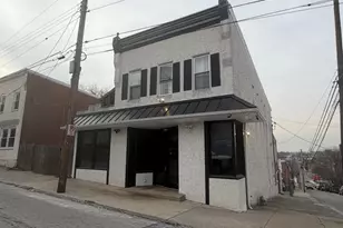 721 Violet St, Norristown, PA 19401 - Photo 1