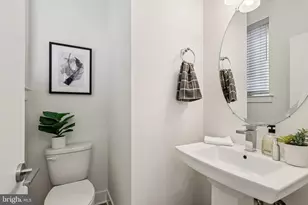 956 Riverplace Dr, Conshohocken, PA 19428 - Photo 22