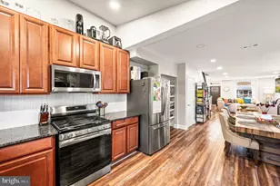 139 Walnut St, Mont Clare, PA 19453 - Photo 8