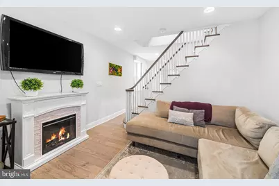 523 Old Elm Street, Conshohocken, PA 19428 - Photo 2