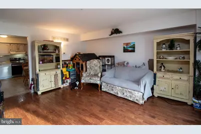 421 Village Lane, Pottstown, PA 19464 - Photo 8