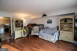 421 Village Ln., Pottstown, PA 19464 - Photo 8