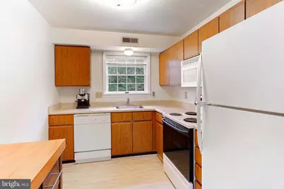 620 Manatawny Street #6, Pottstown, PA 19464 - Photo 2