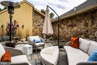 1256 Round Hill Road, Bryn Mawr, PA 19010 - Photo 4