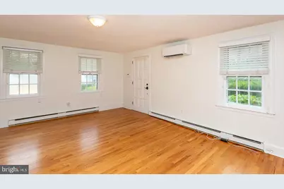 240 Henley Road, Wynnewood, PA 19096 - Photo 6