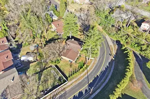 1064 Irvin Rd, Huntingdon Valley, PA 19006 - Photo 34