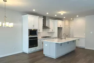 101 Alderwood Ln, Royersford, PA 19468 - Photo 4