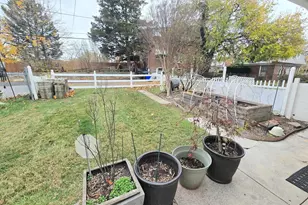 557 Hamilton St, Norristown, PA 19401 - Photo 18