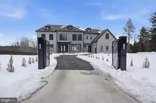 1047 Welsh Rd, Huntingdon Valley, PA 19006 - Photo 2