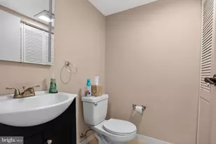 701 Continental Dr, Harleysville, PA 19438 - Photo 14