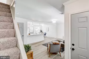 8407 Hull Dr, Glenside, PA 19038 - Photo 2