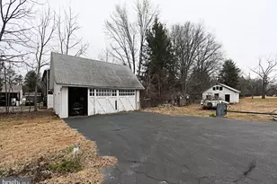 3053 W Germantown Pike, Norristown, PA 19403 - Photo 6