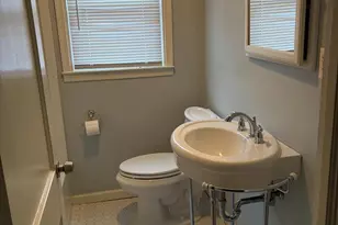 121 Rockglen Rd, Wynnewood, PA 19096 - Photo 10