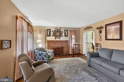 821 N Hanover Street, Pottstown, PA 19464 - Photo 6