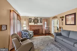 821 N Hanover St, Pottstown, PA 19464 - Photo 6