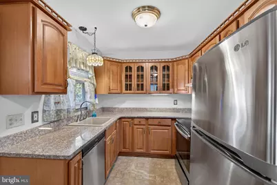 821 N Hanover Street, Pottstown, PA 19464 - Photo 16