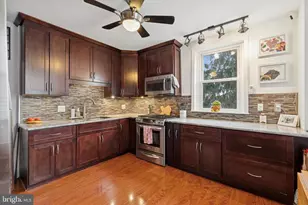 657 Columbus St, Bridgeport, PA 19405 - Photo 6