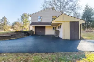 3210 Hogarth Ln, Collegeville, PA 19426 - Photo 6