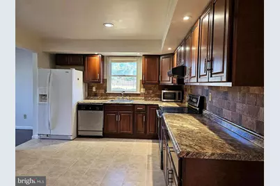 1103 Stoneham Circle, Hatfield, PA 19440 - Photo 6