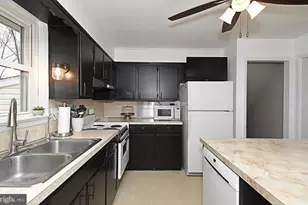 40 Diehl Dr, Gilbertsville, PA 19525 - Photo 18