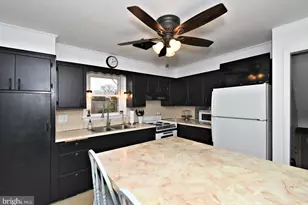 40 Diehl Dr, Gilbertsville, PA 19525 - Photo 20