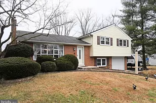 40 Diehl Dr, Gilbertsville, PA 19525 - Photo 2