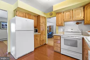 1460 Cathys Ln, North Wales, PA 19454 - Photo 12