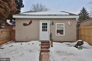 13 S 4th St, Souderton, PA 18964 - Photo 30