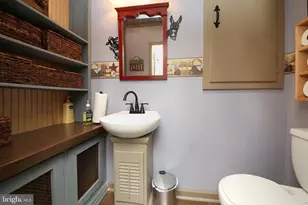 13 S 4th St, Souderton, PA 18964 - Photo 12