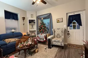 438 Main St, Red Hill, PA 18076 - Photo 8