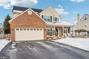 702 Daniel Dr, Collegeville, PA 19426 - Photo 2