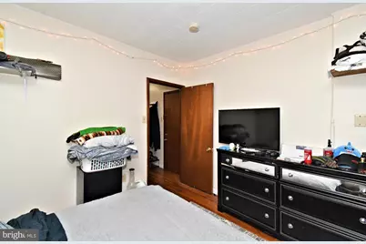 379 N Charlotte Street, Pottstown, PA 19464 - Photo 6