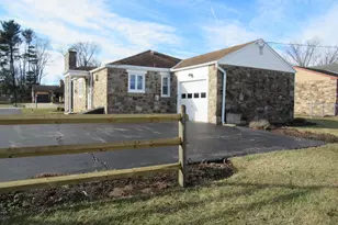 1817 Sterigere St, Eagleville, PA 19403 - Photo 32