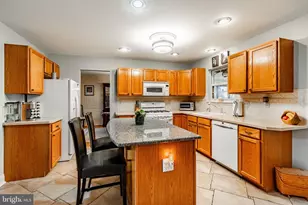 332 Nicholas Ln, Trappe, PA 19426 - Photo 10