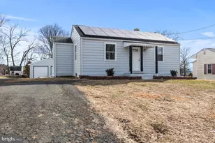 1196 N State St, Pottstown, PA 19464 - Photo 1