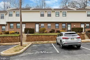 230 Holly Dr, King of Prussia, PA 19406 - Photo 2