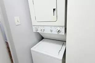 230 Holly Dr, King of Prussia, PA 19406 - Photo 6