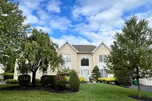 117 Spyglass Dr, Blue Bell, PA 19422 - Photo 1