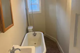 412 E Oak St, Norristown, PA 19401 - Photo 6