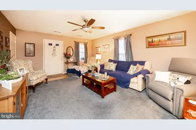 102 W Harmony Drive, Pottstown, PA 19464 - Photo 10