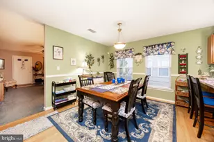 102 W Harmony Dr, Pottstown, PA 19464 - Photo 8