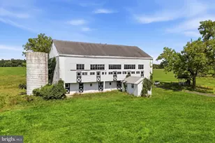 220 Sassamansville Rd, Gilbertsville, PA 19525 - Photo 24
