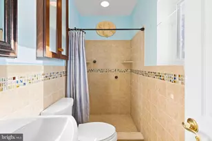 4066 Center Ave, Lafayette Hill, PA 19444 - Photo 16