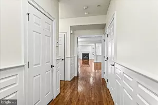 2412 Romano Ct, Norristown, PA 19403 - Photo 4