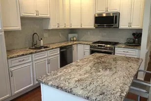 141 Meadow View Ln, Lansdale, PA 19446 - Photo 4