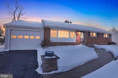 537 Sherwood Lane, Hatboro, PA 19040 - Photo 1