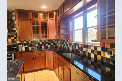 110 Colonial, Norristown, PA 19403 - Photo 6