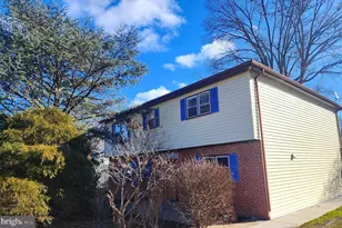 110 Colonial, Norristown, PA 19403 - Photo 2